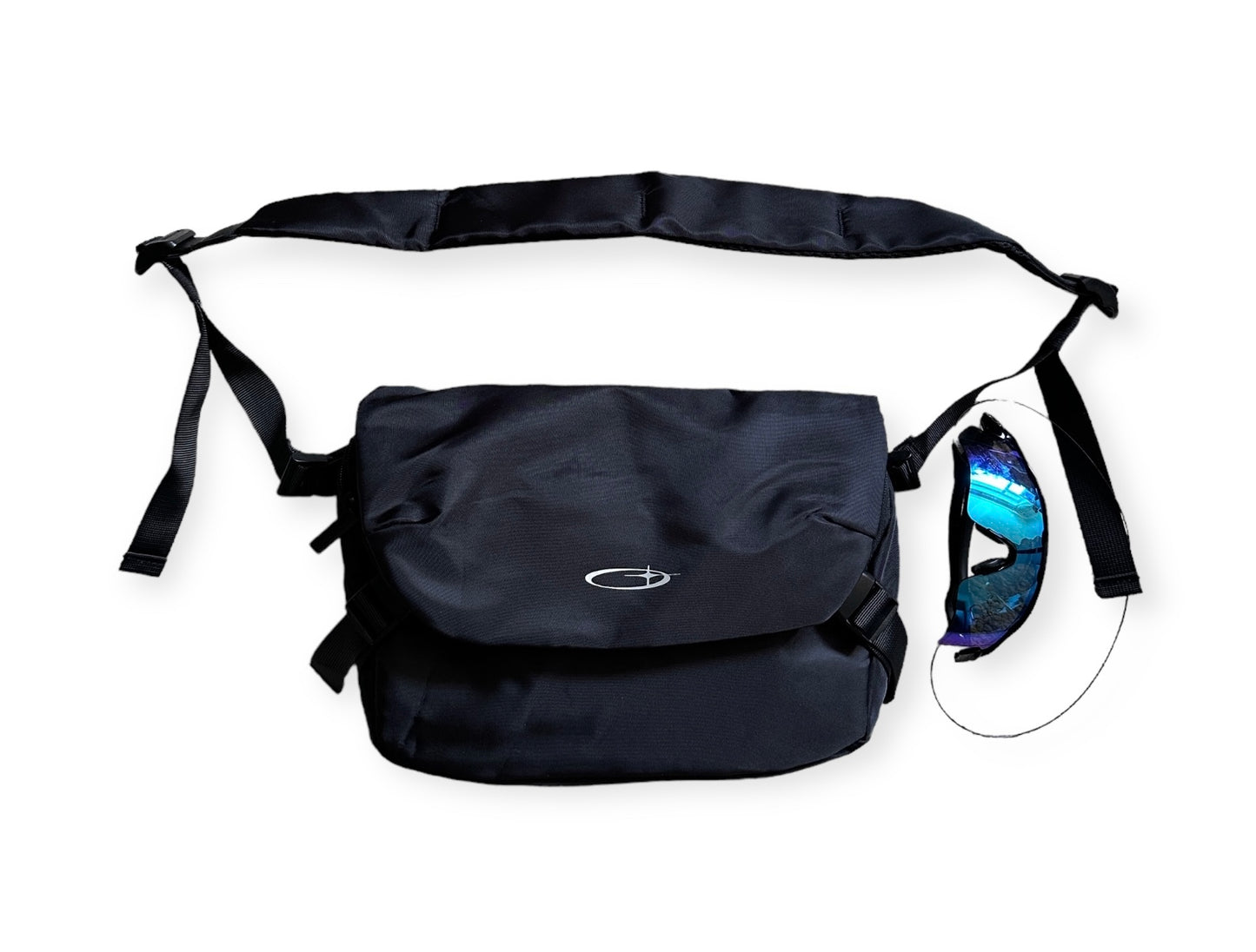 .New waterproof messenger bag