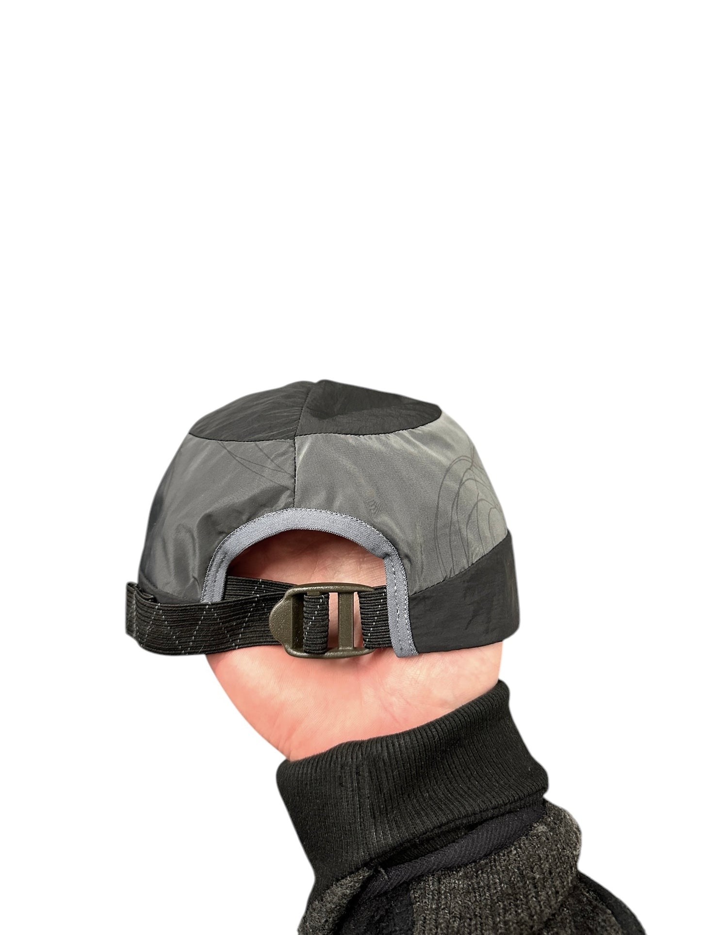 Limited edition Spiro cap Grey/Blk