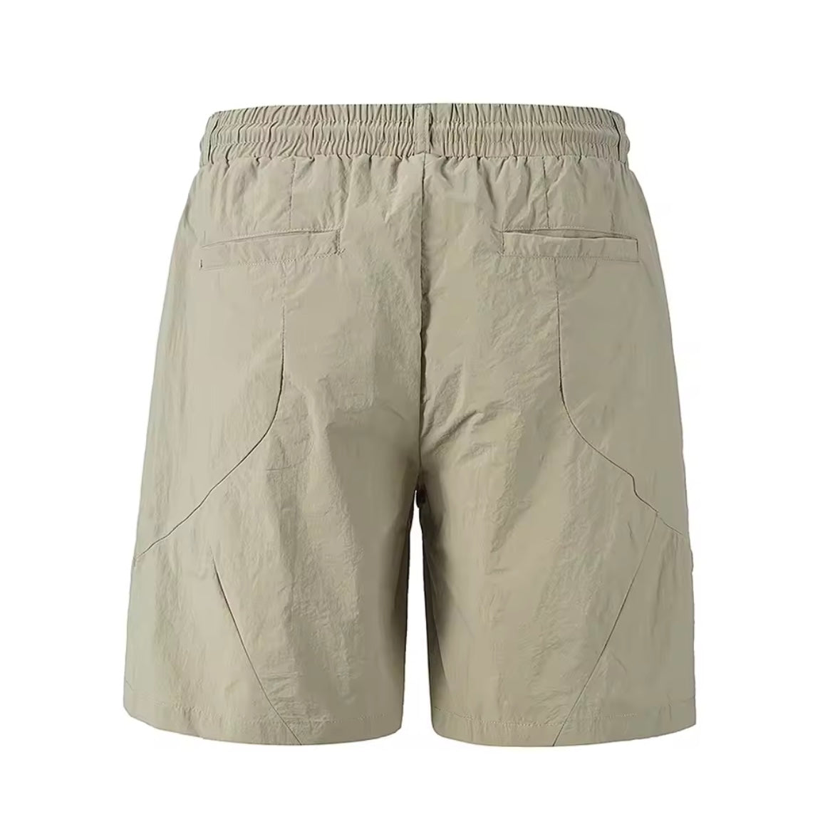 *Evolve shorts Black/Beige
