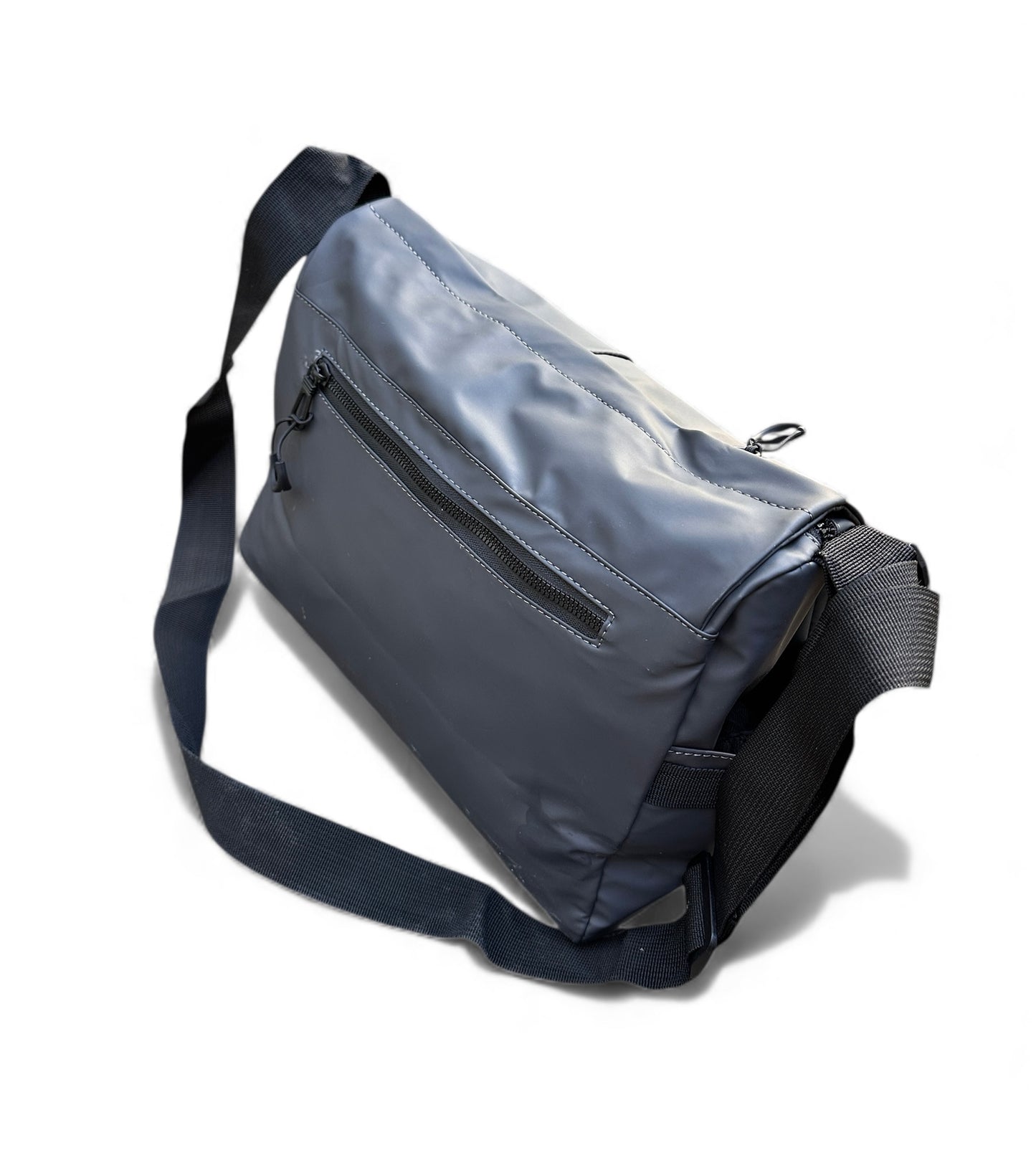 *Graphite messenger crossbody