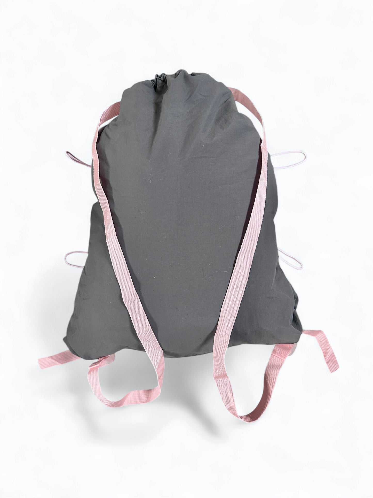 *Formula fully adjustable toggle/drawstring bag.