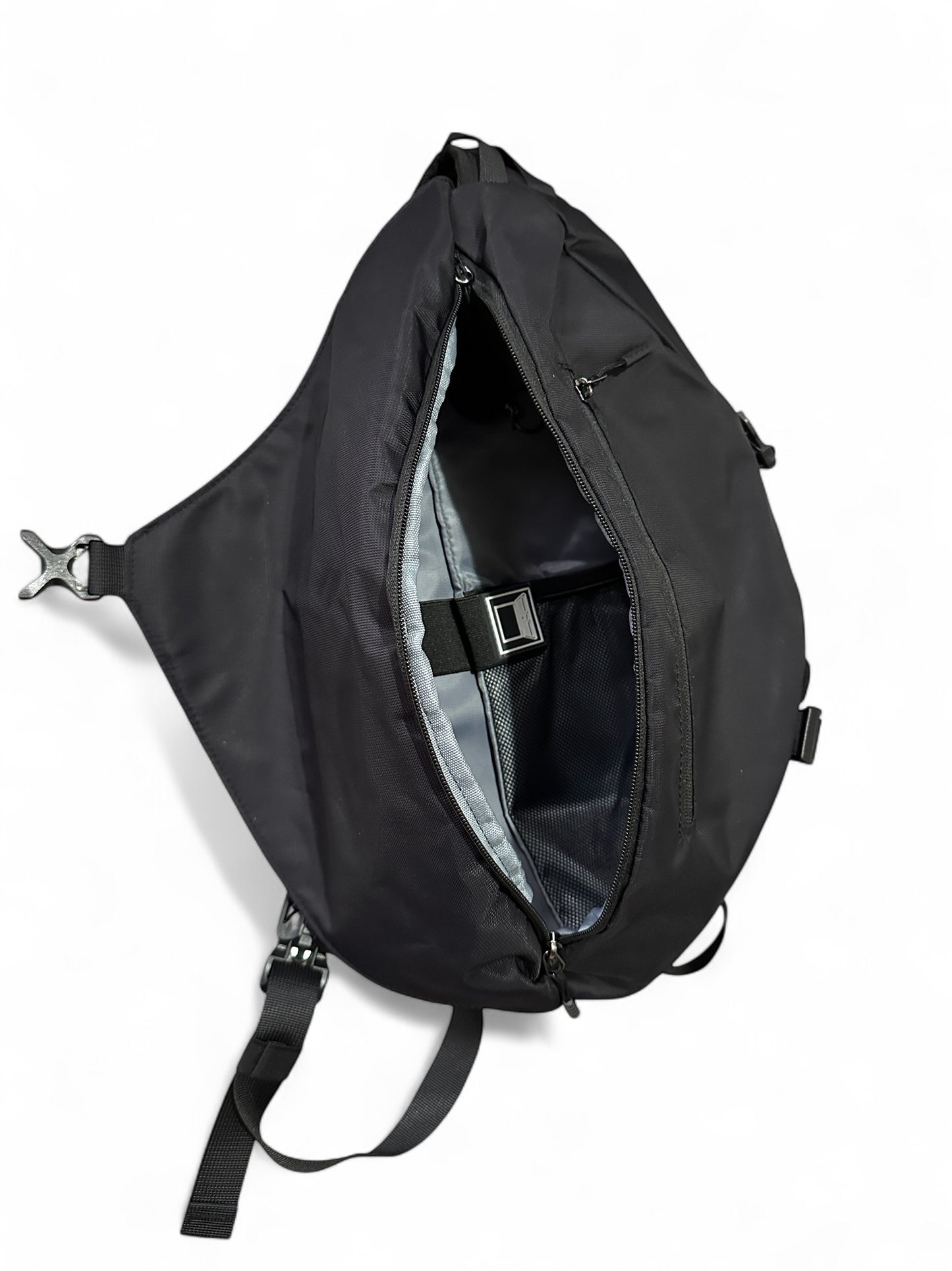 *Nano waterproof crossbody bag